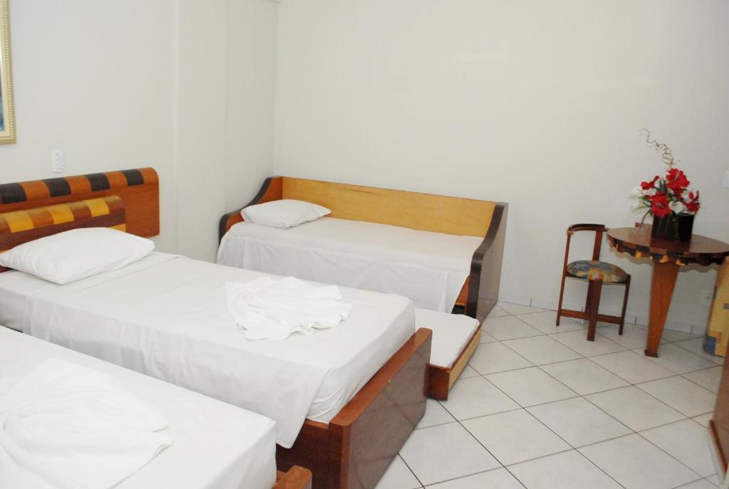 Hotel Hot Star Caldas Novas Quarto foto